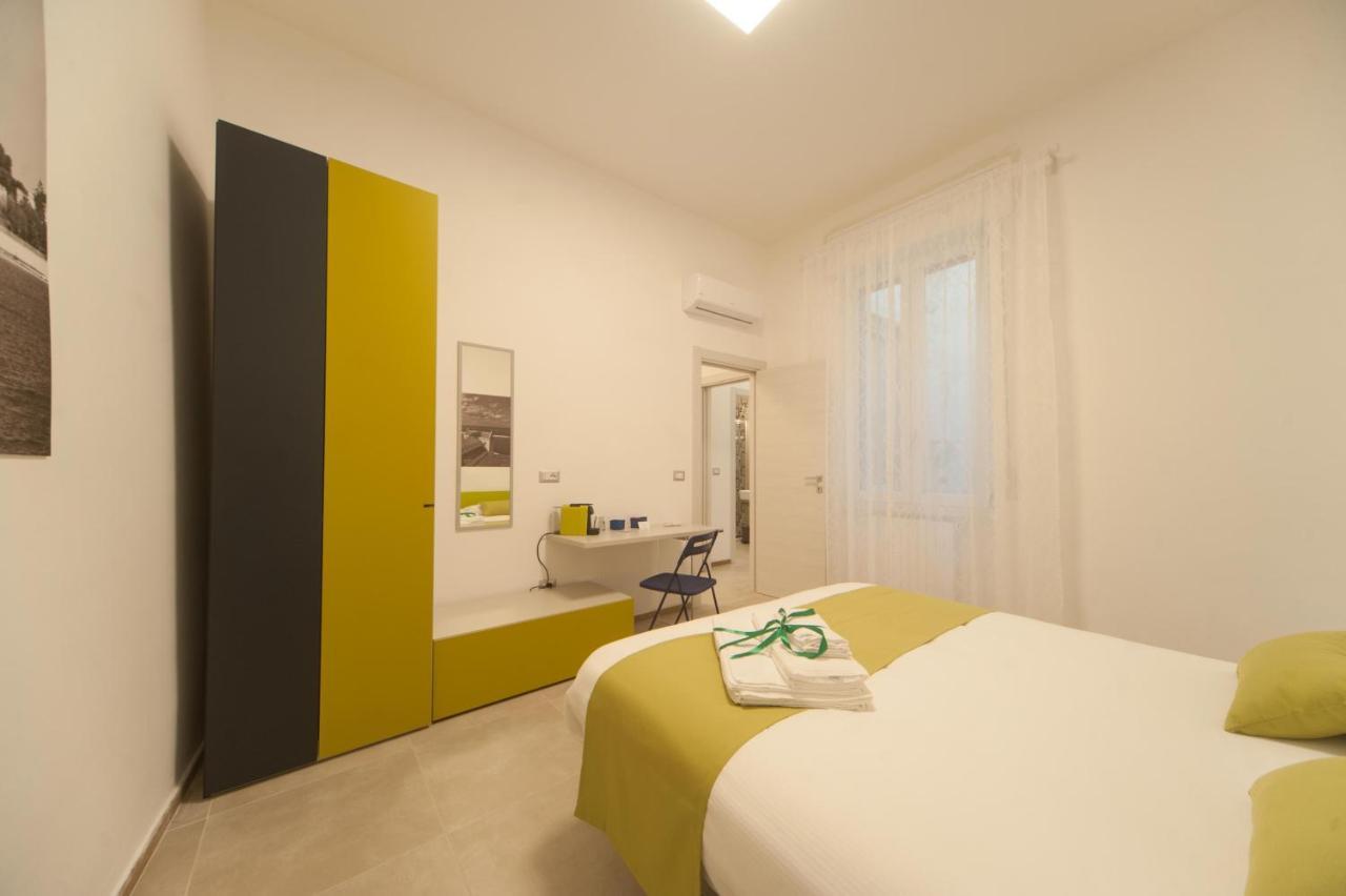 Bed and Breakfast La Cattedrale Dai Tetti Trani Exterior foto